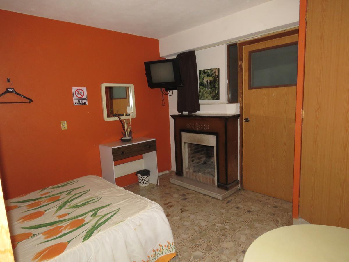 Hostal El Eden Zacatlán Εξωτερικό φωτογραφία